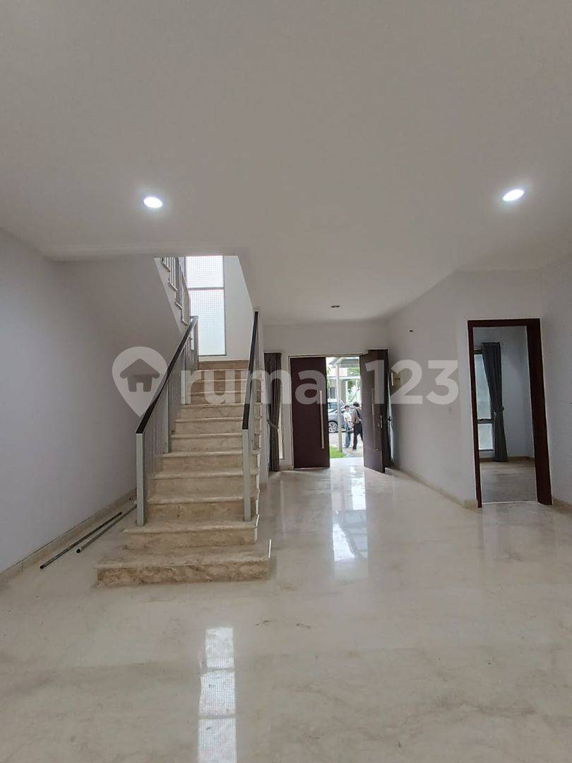 Golf Island PIK House - 2 Floors, 3 Bedrooms, 3 Bathrooms
