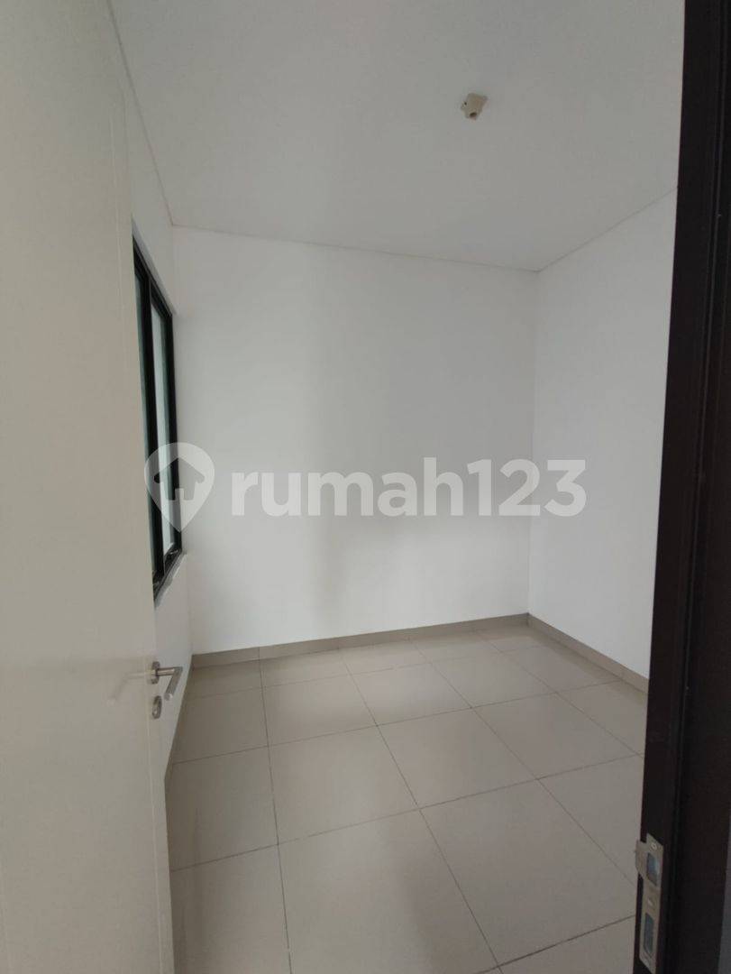 Ready to Move-in House in Cikupa Citra Raya Tangerang