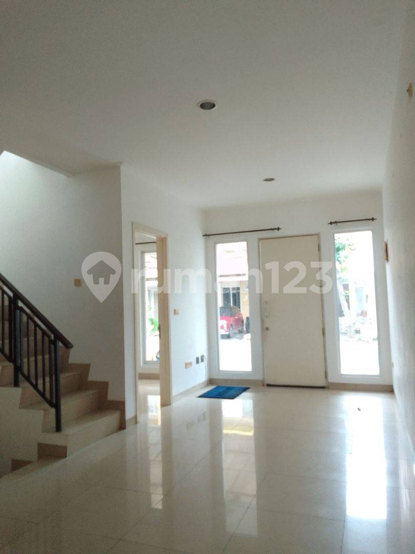 Green Lake City Australia House - 3 Bedrooms, 2-Story Property