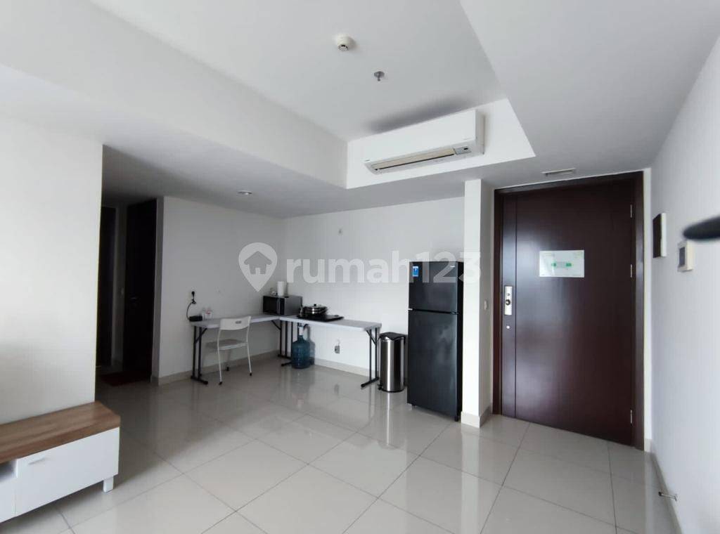 Апартаменты The Kensington Royal Suites в Kelapa Gading