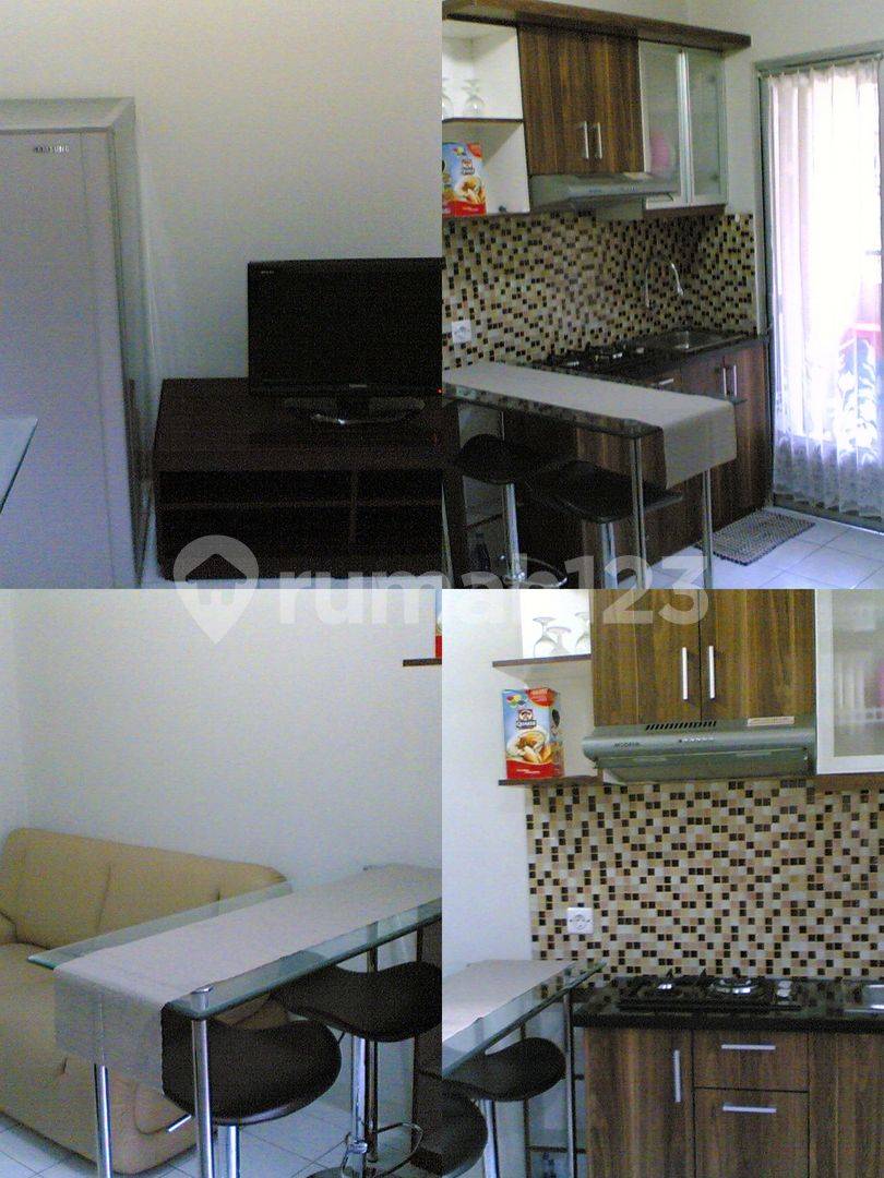 Джакартаның оңтүстігіндегі Kalibata пәтері - толық жабдықталған 2 бөлмелі пәтер