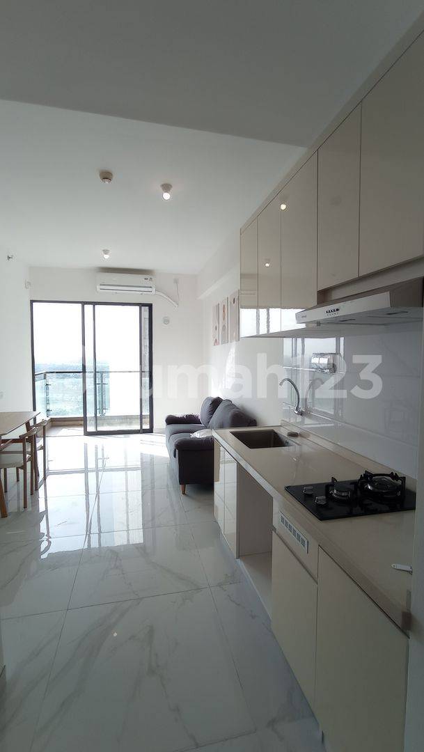 Sky House, BSD-тегі сәулетті 2 жуынатын пәтер