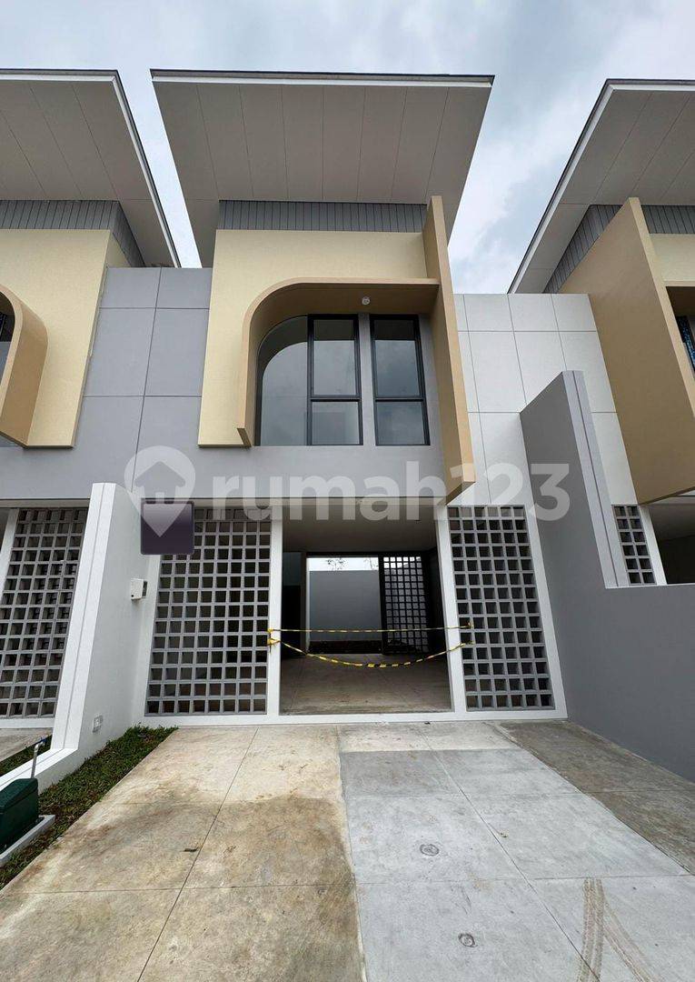 Comfortable 2-Bedroom House Ready to Move In at Podomoro Sadyagriya