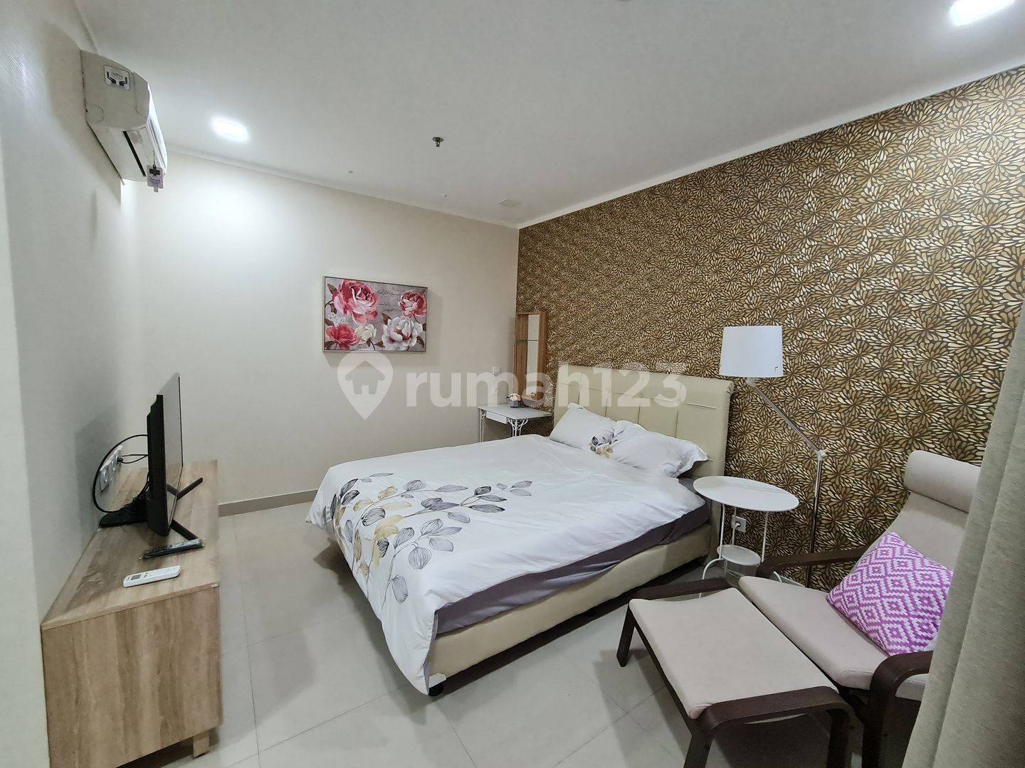 3 Bedroom Apartment at Sahid Sudirman, Fully Furnished
