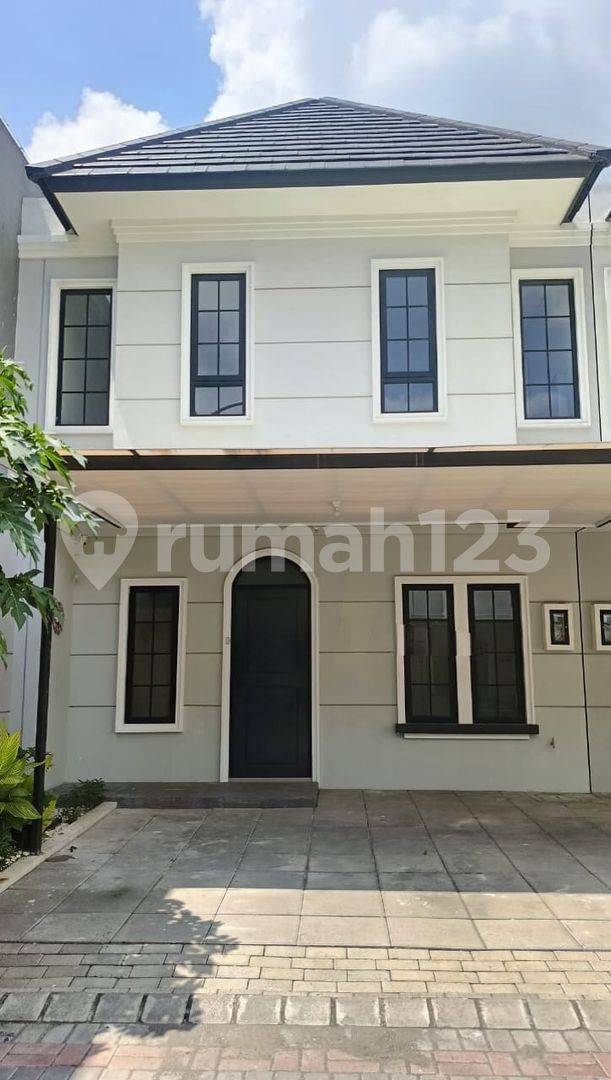 Modern 3-Bedroom House with Stylish White Exterior