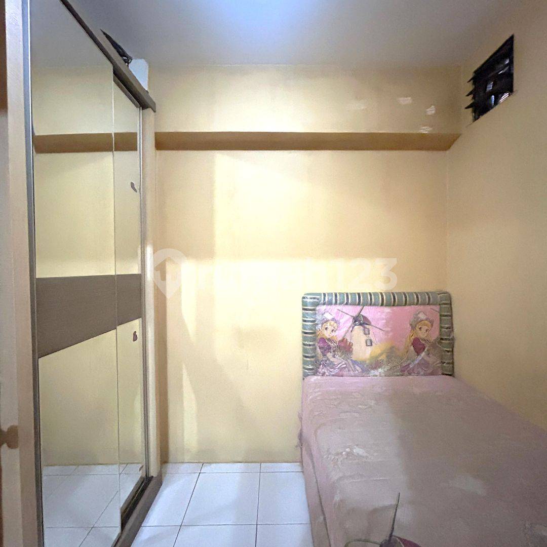 Greenbay Apartemen 2 Bedroom Fully Furnished