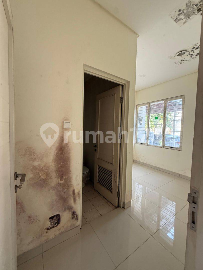 For Rent 5-Bedroom House In Residence One Very Cheap