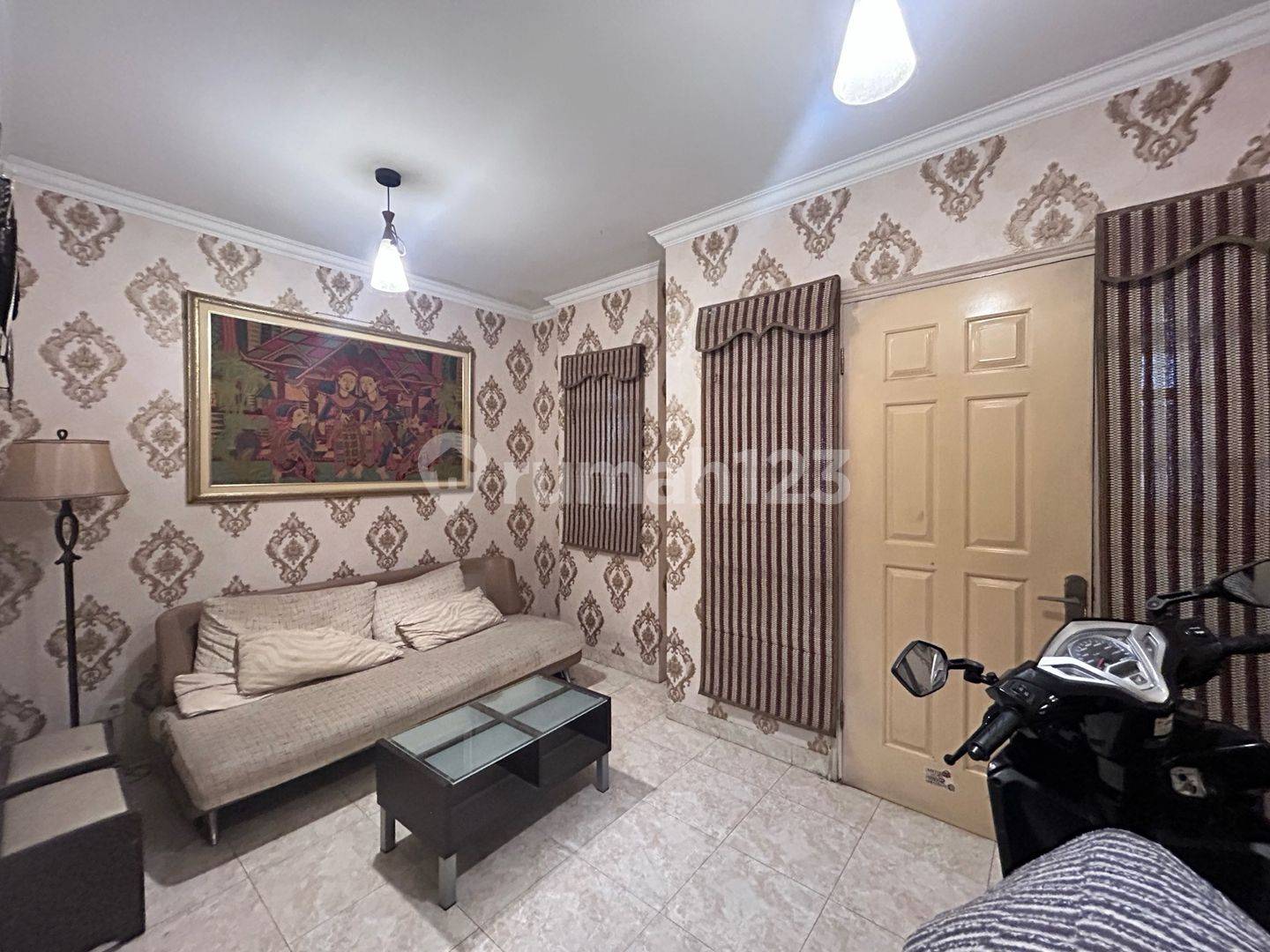 2-спальная полностью меблированная вилла в Raffles Hills Cibubur