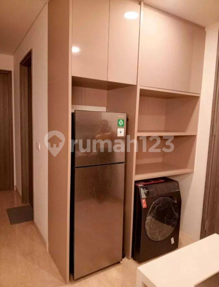 Современная квартира в TB Simatupang с удобным расположением