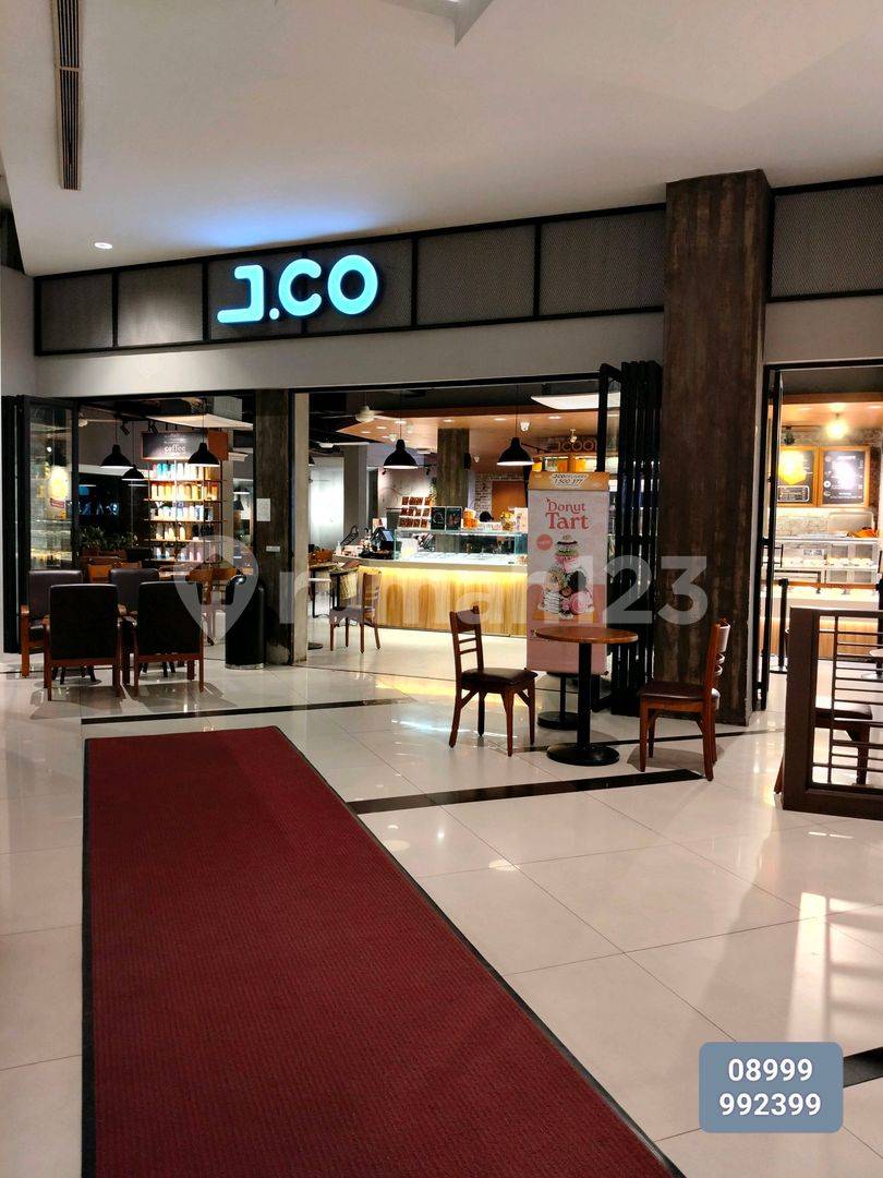 Квартира рядом с торговым центром Bandara City площадью 53 м²