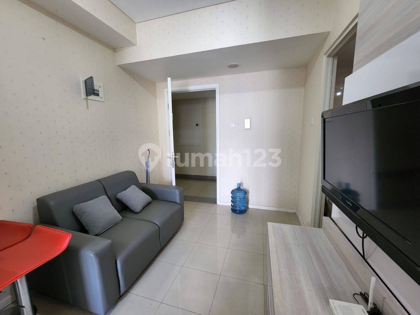 1 Bedroom Apartment at Parahyangan Residences, 31 sqm, Fully Furnished
