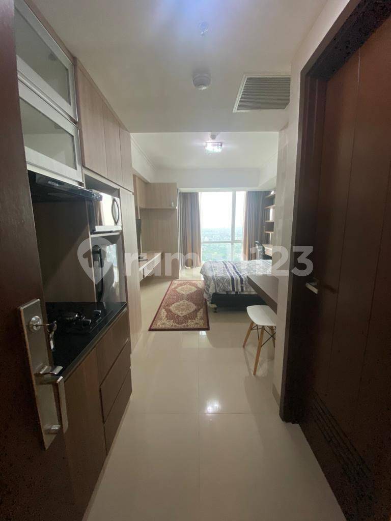 Strategic Lippo Karawaci Studio Apartment with Smart City Location