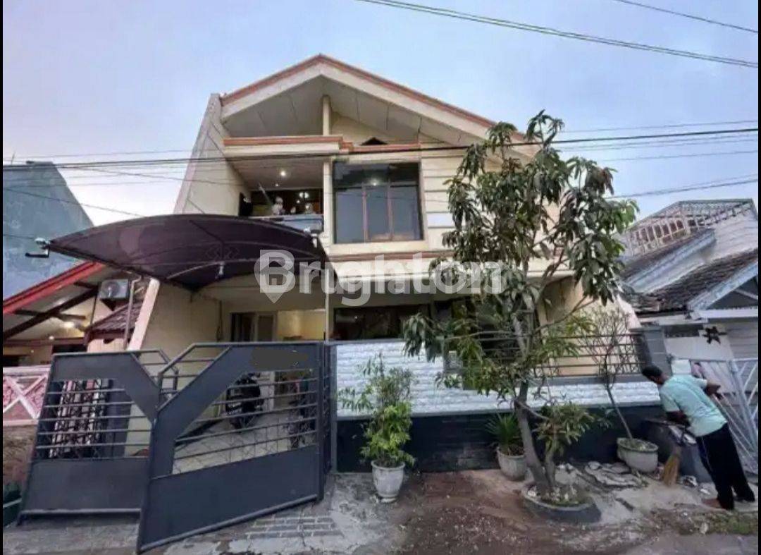 2-Story House Near Galaxy Mall, Strategic Location in Surabaya