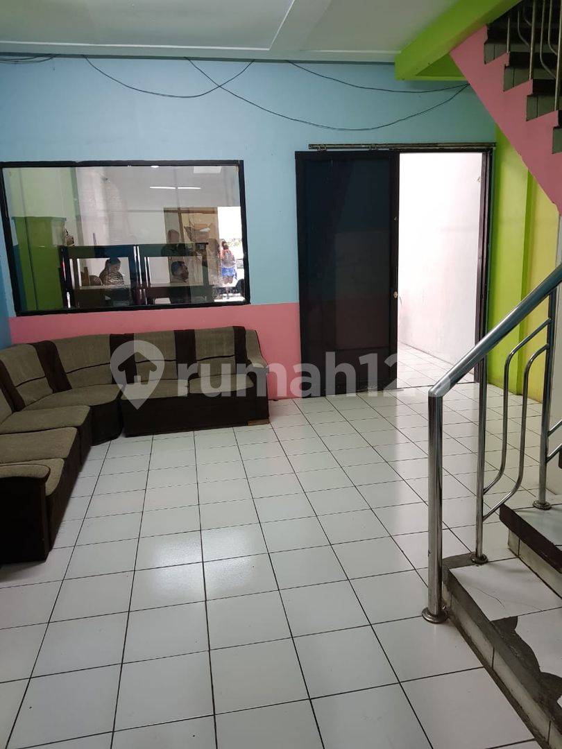 3.5 Story Commercial Building for Rent near Pasir Kaliki