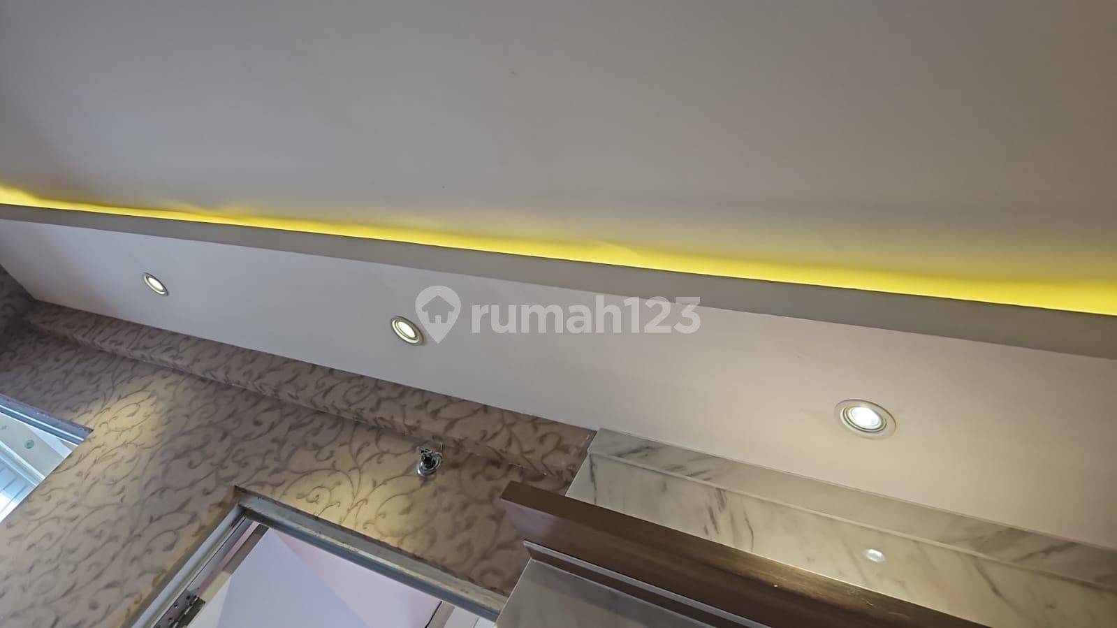 Greenbay Pluit пәтері - 3 жұманақ, жаңа жиһазбен