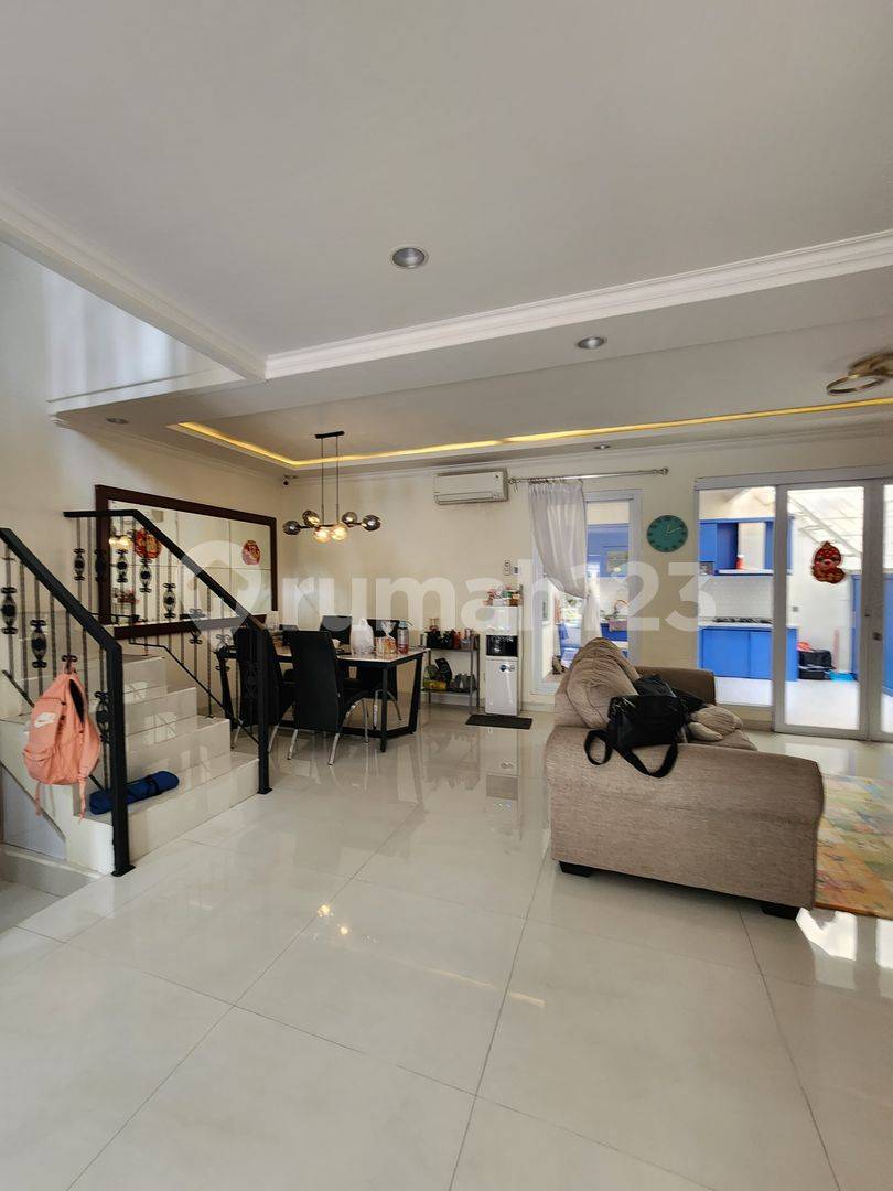 Fully Furnished House in Permata Buana, West Jakarta