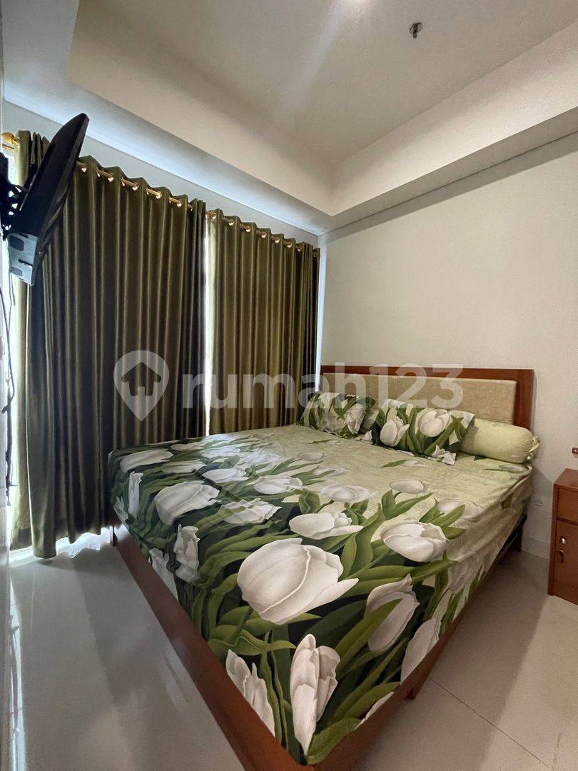 1 Bedroom Apartment at Puri Mansion, City View