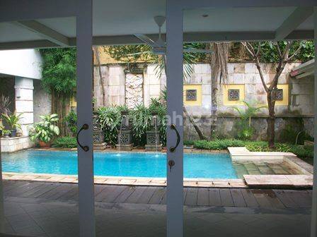 Spacious Tropical Property with Private Pool near Central Jakarta
