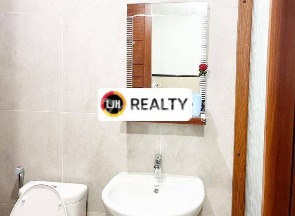 Studio Apartment in Batam Centre with City and Sea View