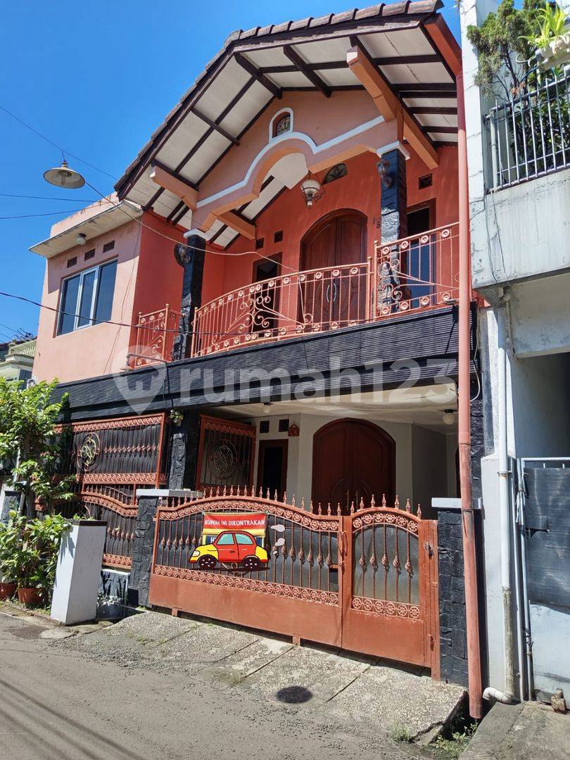 Furnished 2-Story House in Bumi Panyilekan, Bandung - Strategic Location