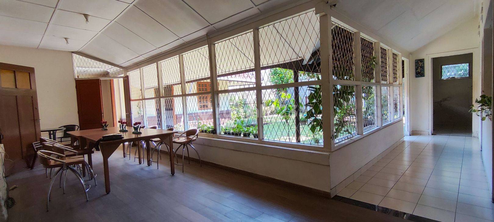 Riau Area Rental Property with Garden and 24-Hour Security