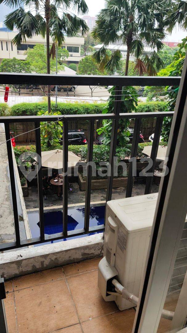 Studio Apartment with Pool View, Near Toll Road
