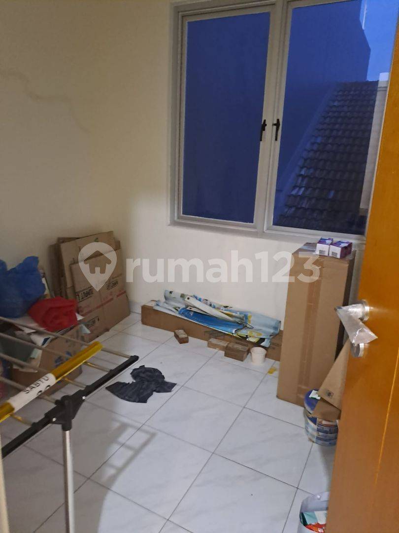 2-Bedroom House in Arcadia Daan Mogot, Semi Furnished