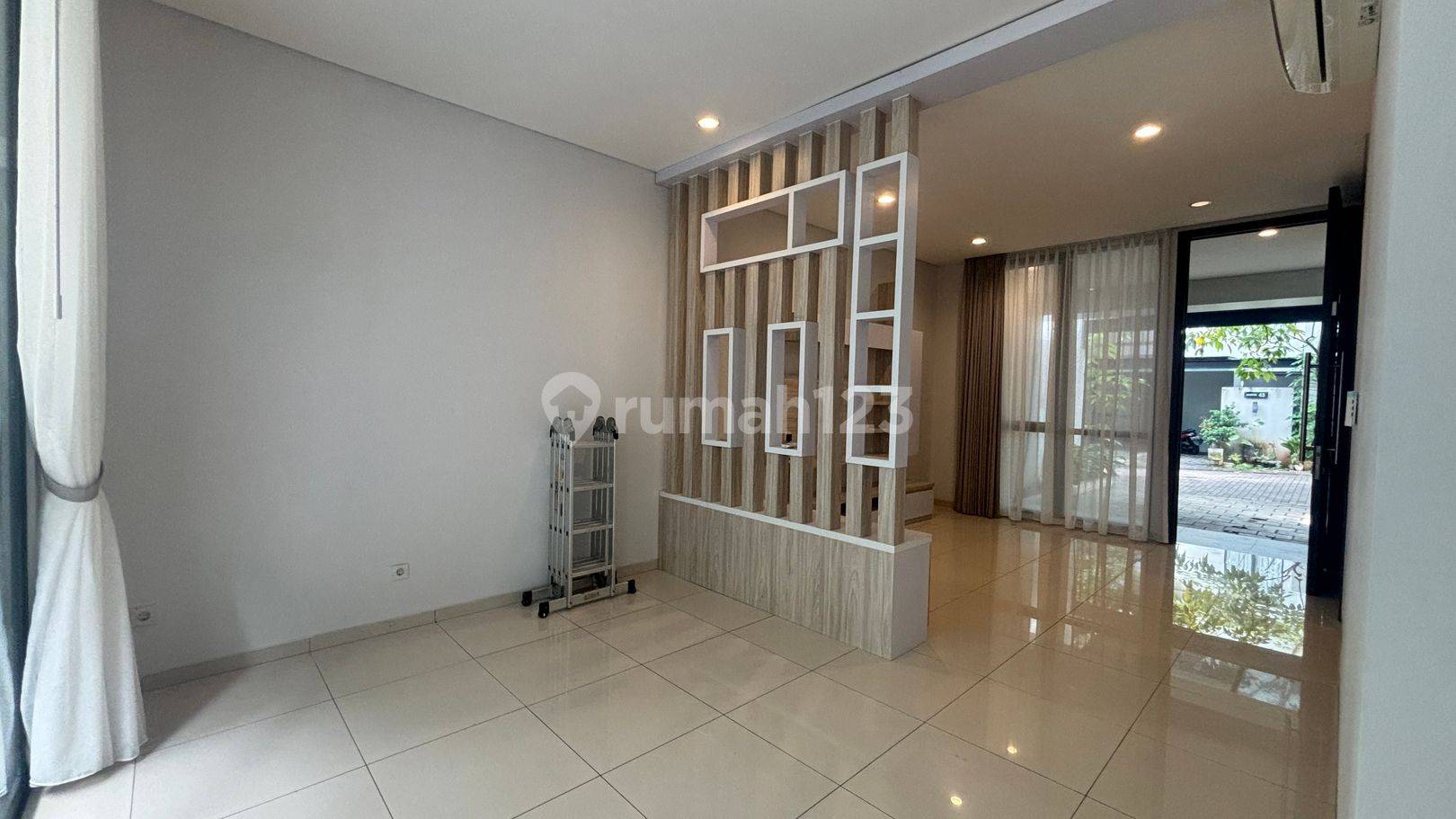 Modern Furnished House in Serenia Hills