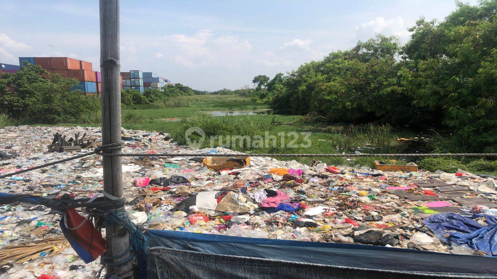 Large 3.4 Hectare Land Near Toll Gate