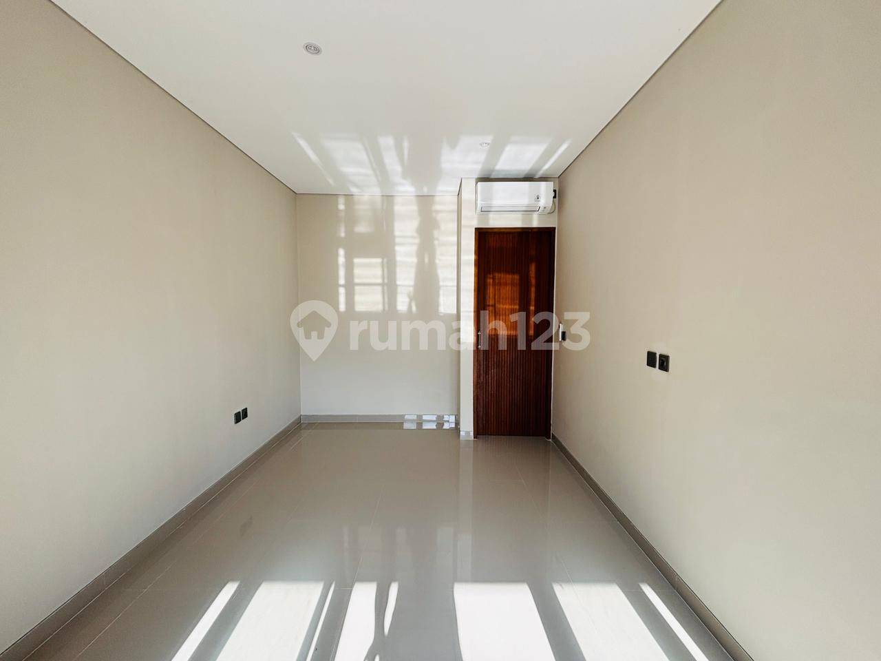 Villa in Sanur, Denpasar Selatan, Bali - Strategic Location