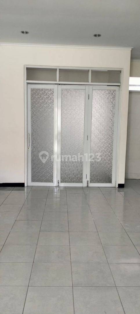 1-Story House in Taman Kopo Indah, Bandung - Strategic Location
