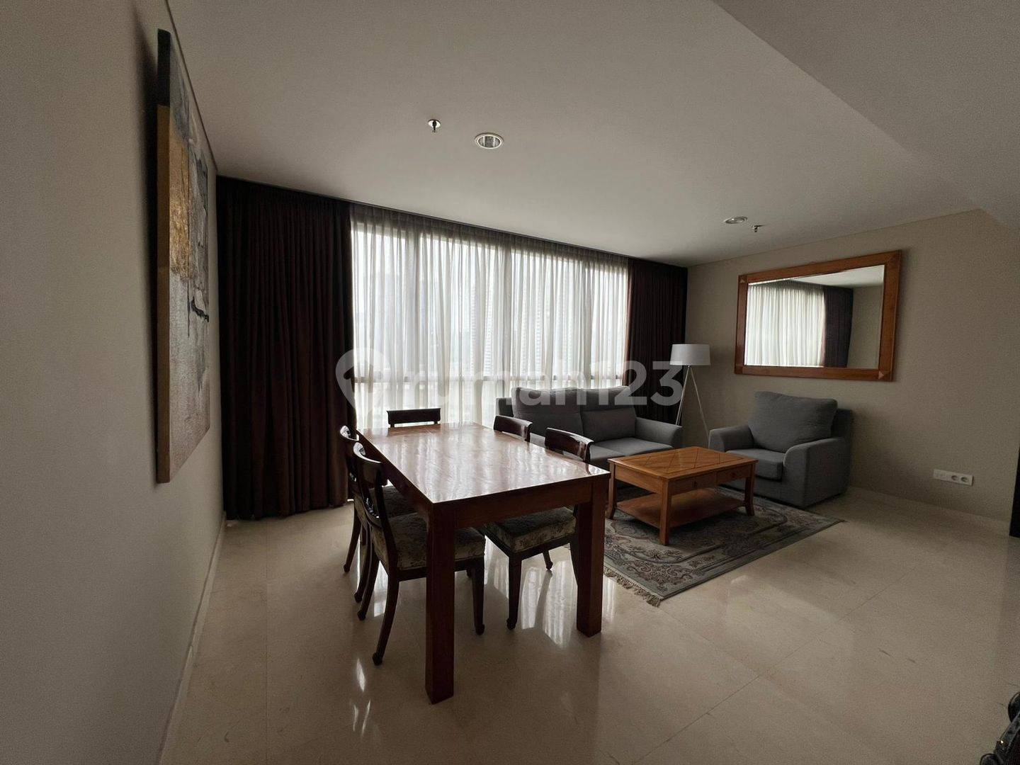 2-комнатная квартира в The Residence Tower, Ciputra World 2