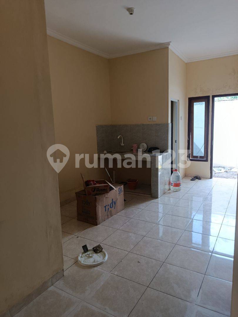 Ready Soon: Strategic Location, 2 Units Left, Quick Completion