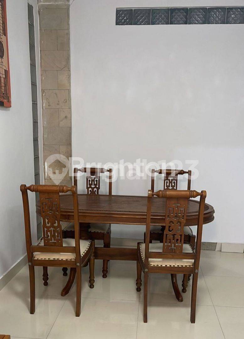Strategically Located House in Denpasar City Center