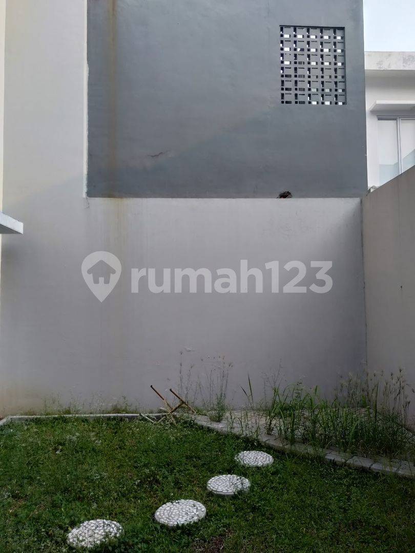 Будинок 7x17м у Jakarta Garden City - 3 спальні, 2 ванні кімнати