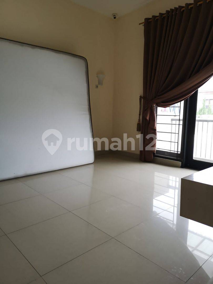 Ready-to-Move Home with Safe Residential Environment