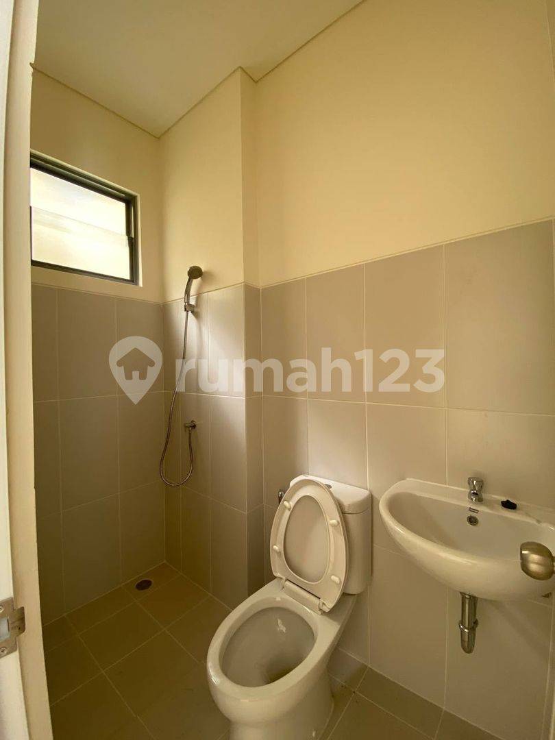 2-Story Commercial Shophouse (Ruko) - Maggriore Grande