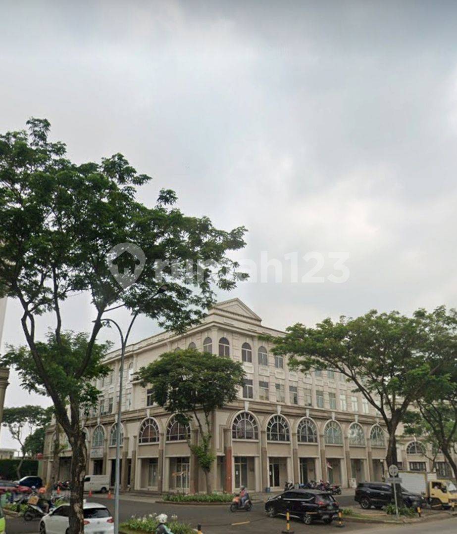 Rukan Crown, Green Lake City - 3-Story Building
