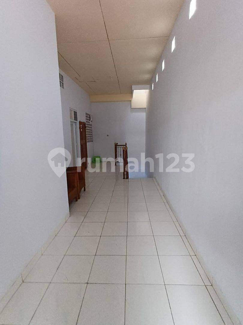 2-Story House, 6x16m, West-Facing, with Kitchen Set and AC