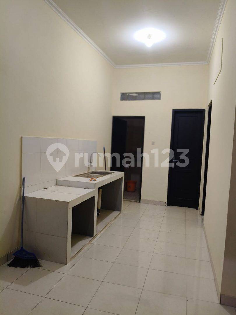2-этажный дом в Памуланге, 120м², 3 спальни, 2 ванные комнаты