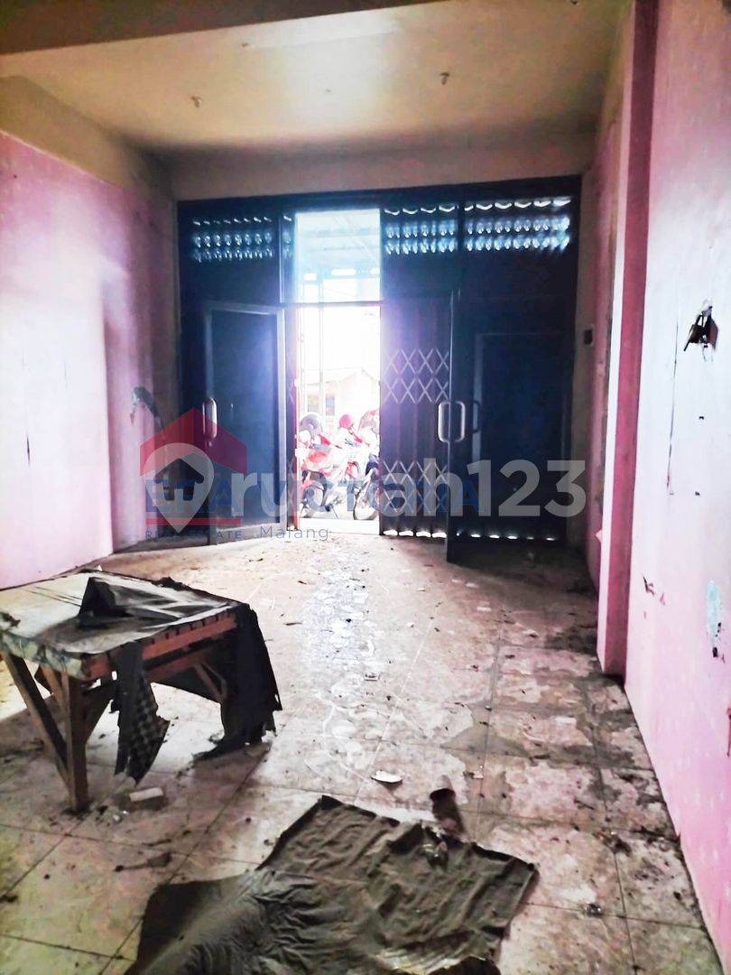 Ruko for Sale/Rent in Gondanglegi - Business Opportunity