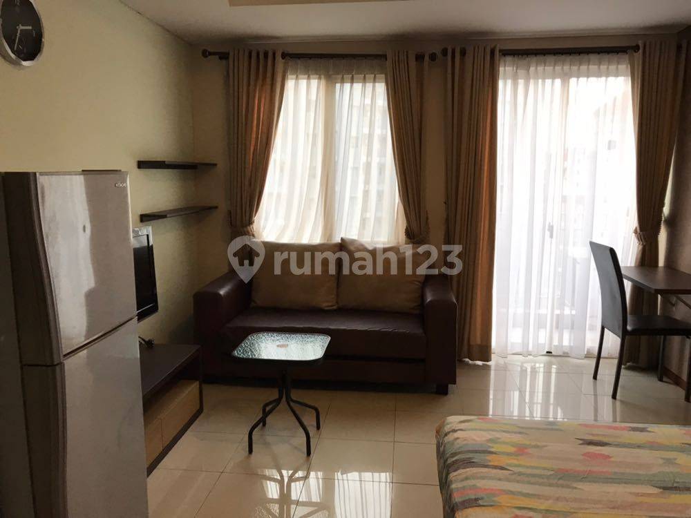 Studio Apartment at Royal Mediterania Garden, Tanjung Duren