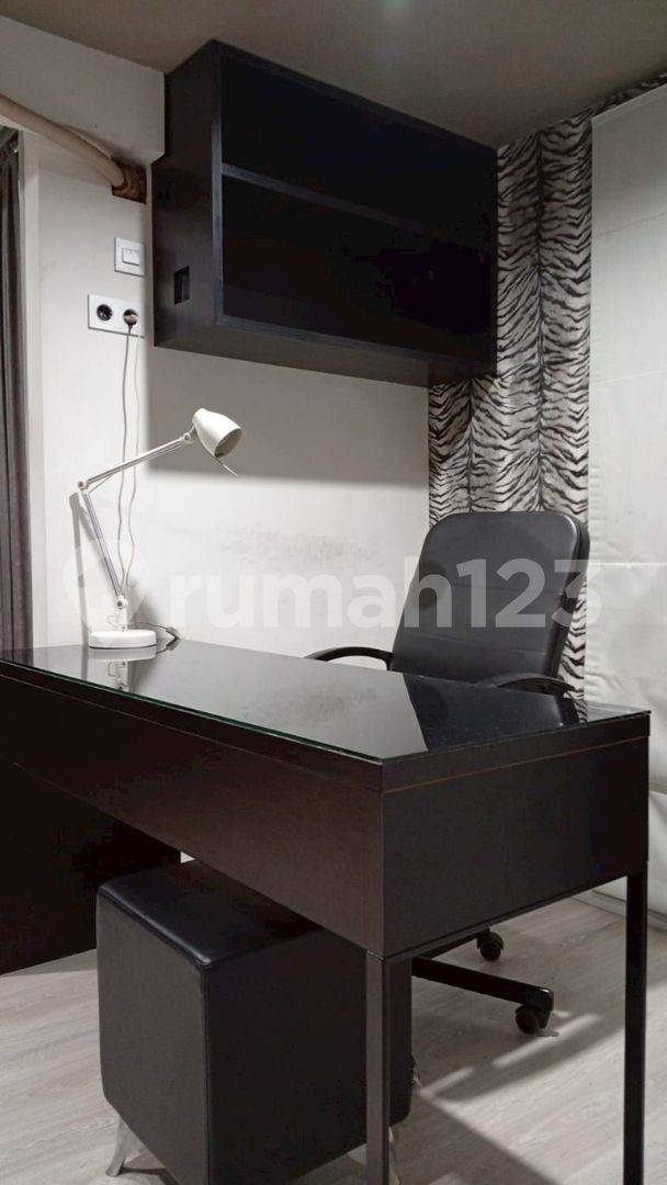 Green Bay Pluit-тегі заманауи дизайнды студиялық пәтер