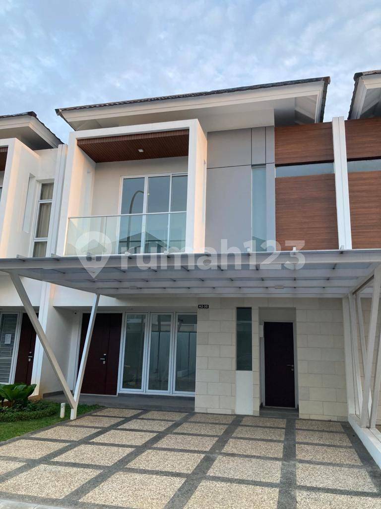 Strategic Location Near Jakarta, Comfortable Cluster Housing