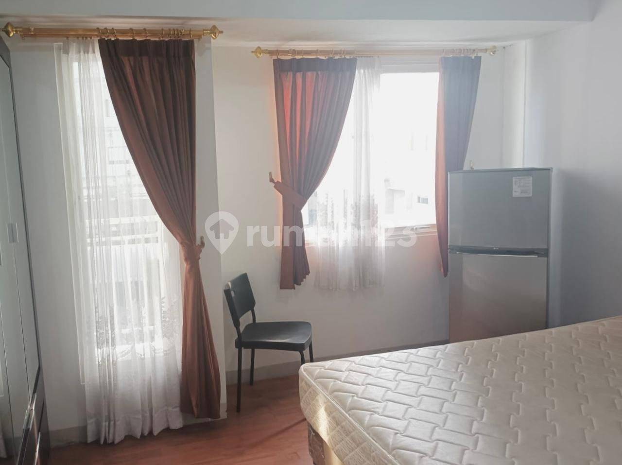 Studio Apartment on 15th Floor, Fully Furnished