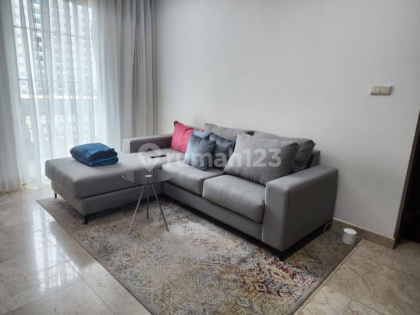 Bellezza Apartment in Permata Hijau, South Jakarta - 2+1 Bedroom Fully Furnished