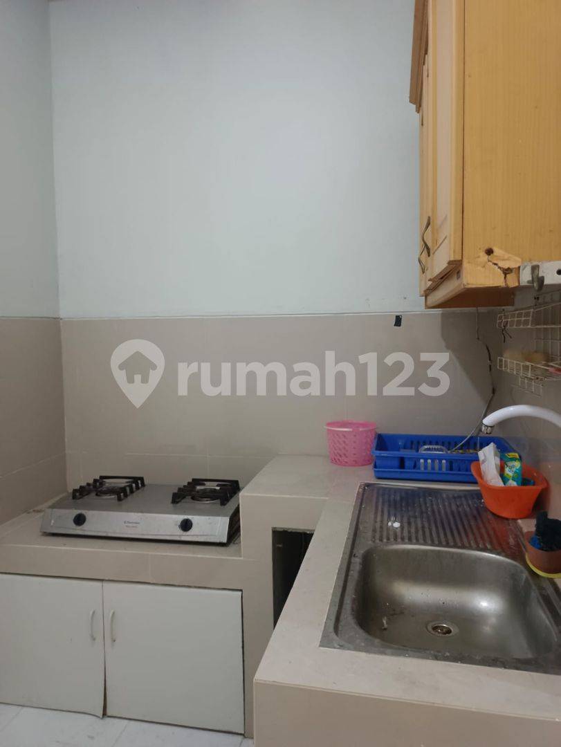 2-этажная меблированная квартира с 2 спальнями и 2 ванными комнатами