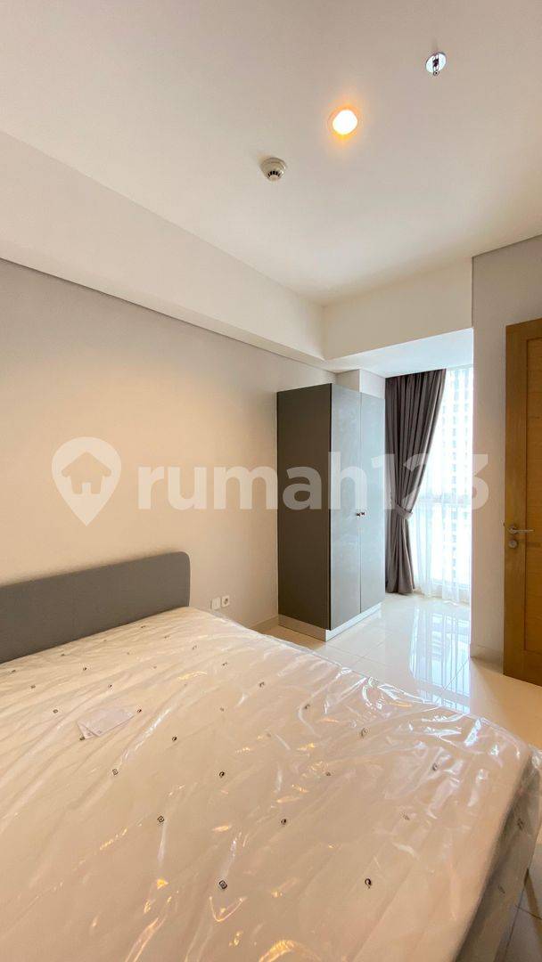 2 Bedroom Apartment at Taman Anggrek Residence, Strategic Location in West Jakarta