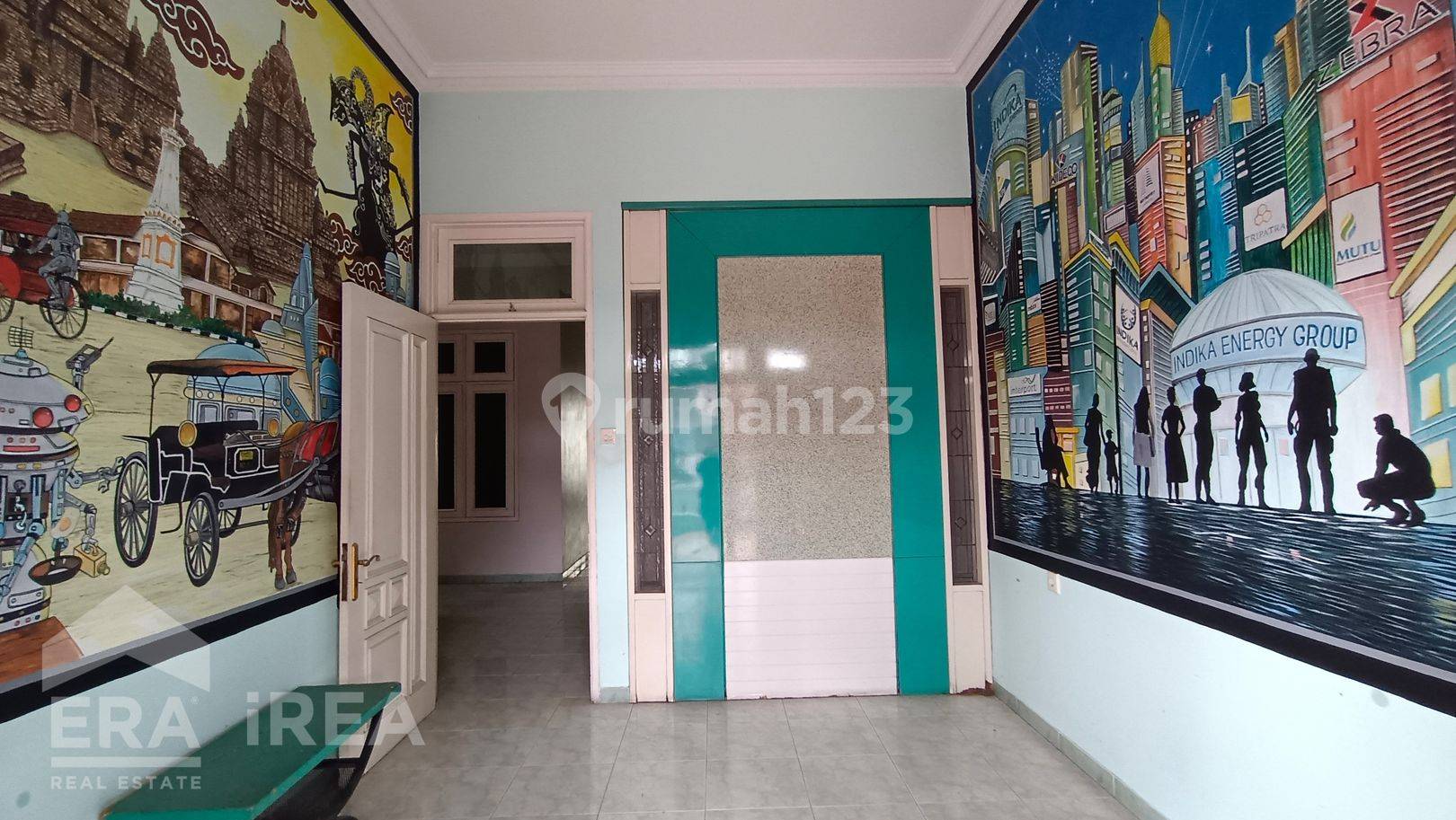 Кең 4 бөлмелі үй UGM кампусына жақын Нгагликте, Слеман