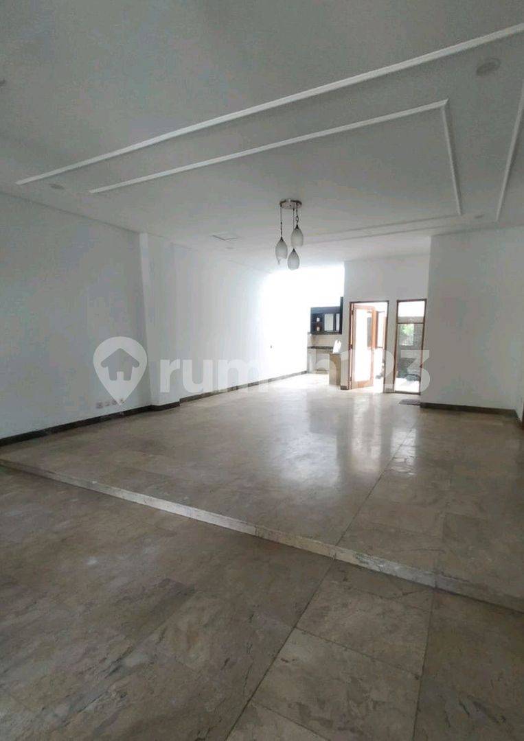 Batununggal Indah Property - Spacious 2-Story Home
